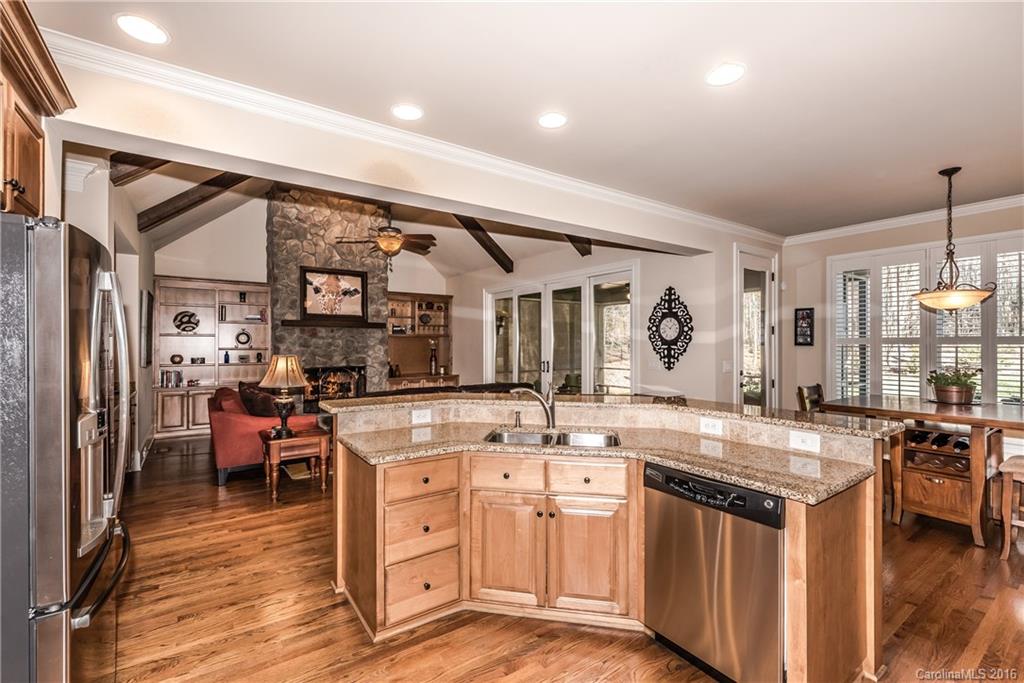 7049 Montgomery Road, Unit 12 Clover, SC 29710 - Photo 9 of 24 Gallery Image 9