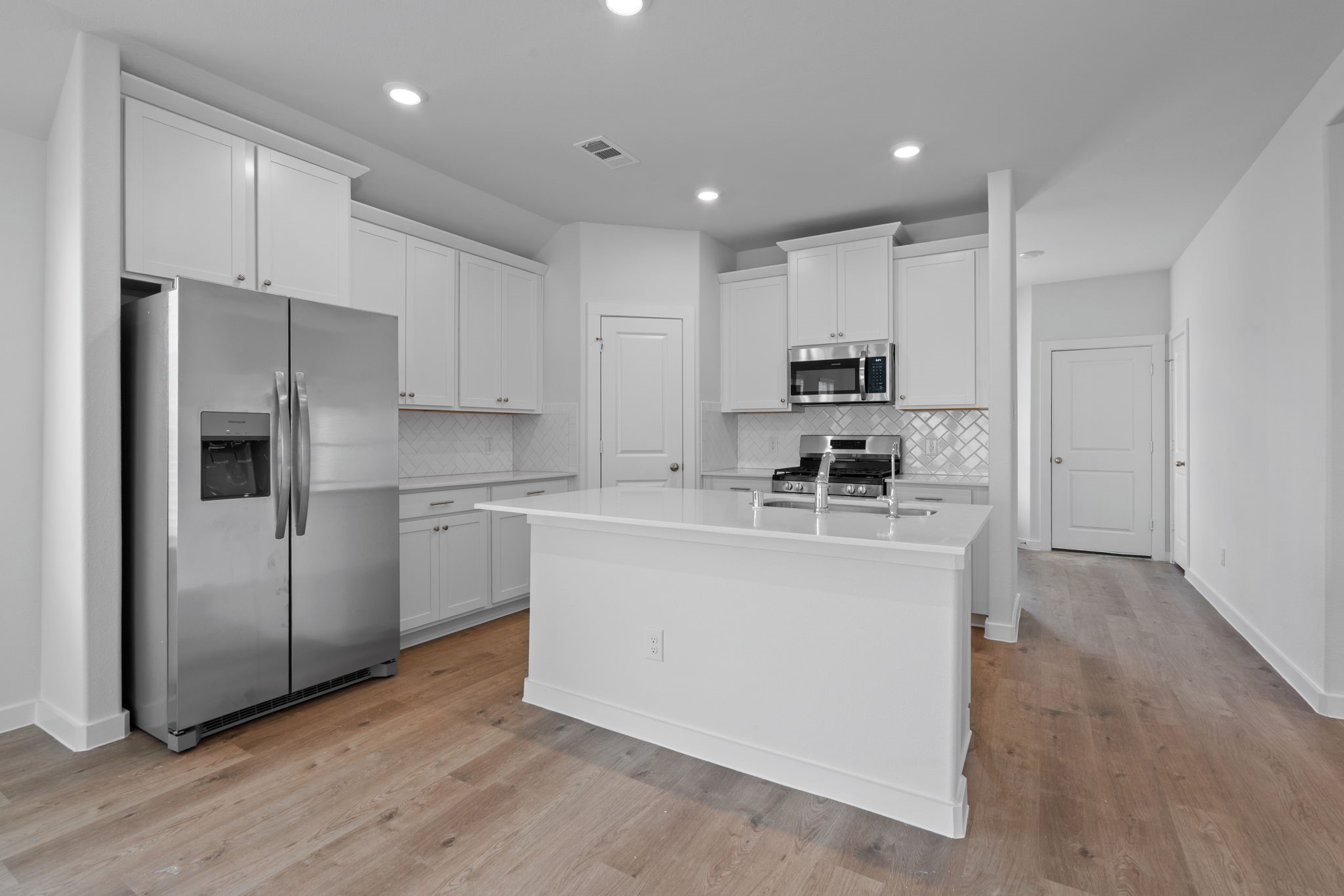 328 Gambels Quail Road Hempstead, TX 77445 - Photo 11 of 27