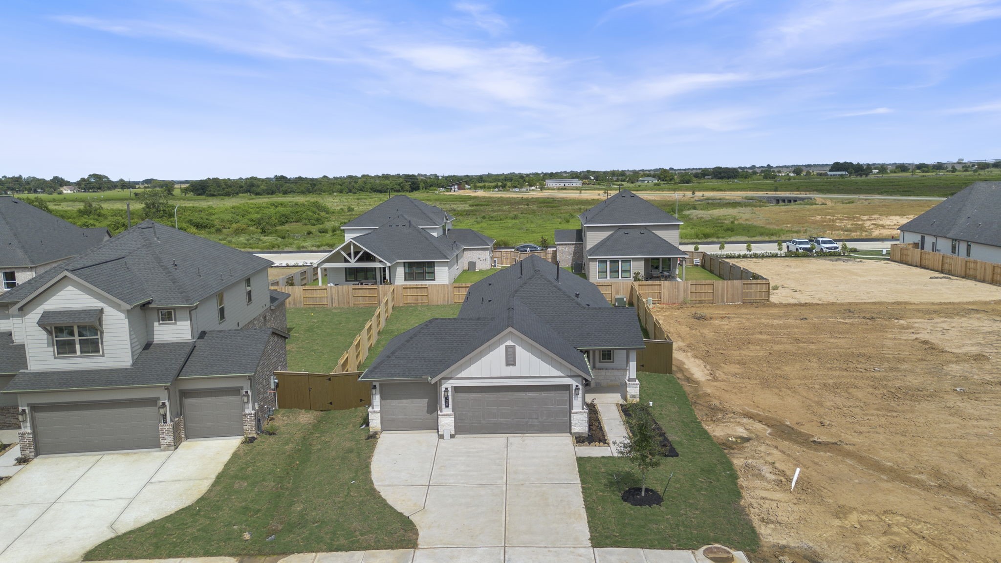 328 Gambels Quail Road Hempstead, TX 77445 - Photo 4 of 27