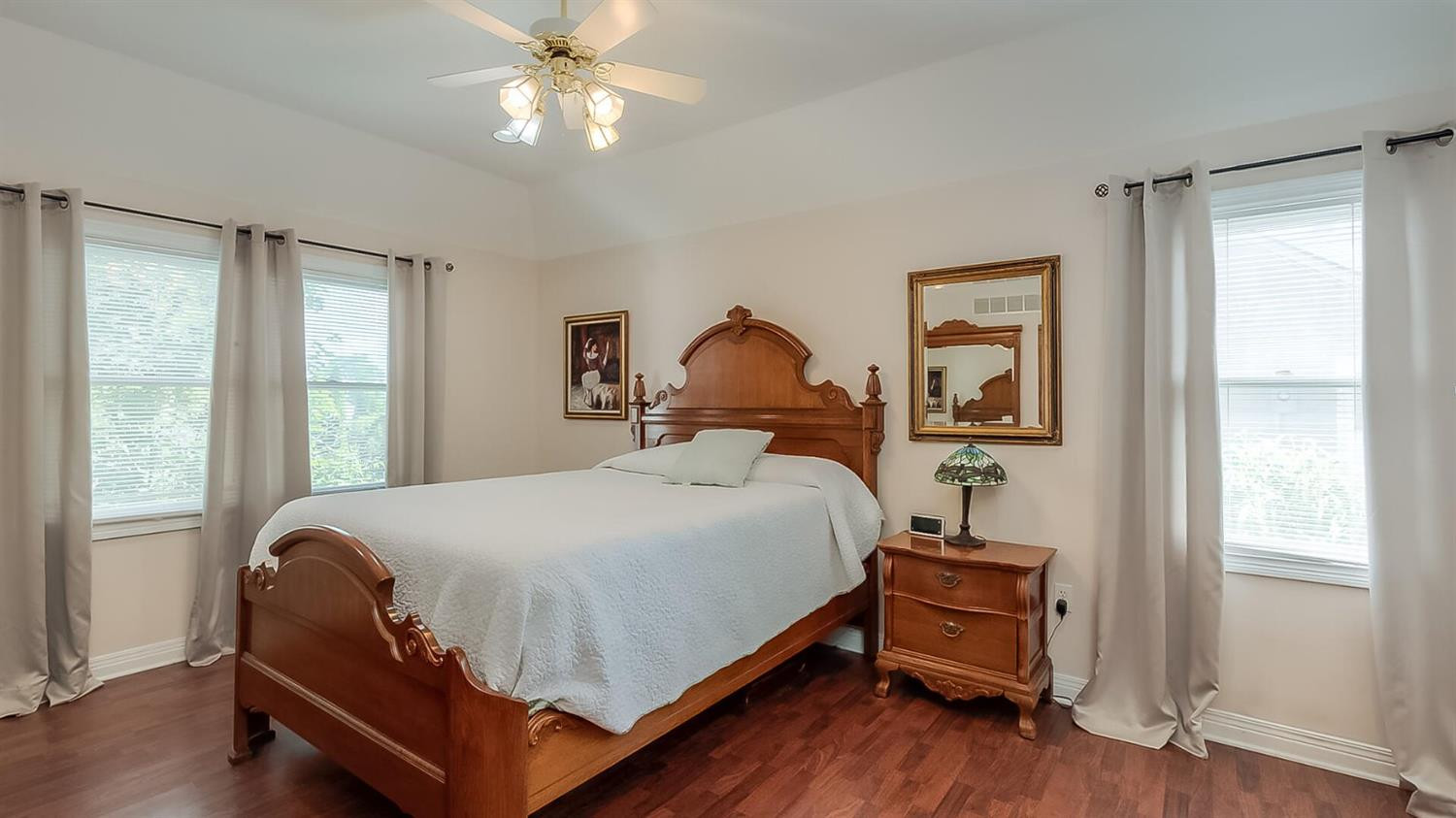 131 Locust Ridge Road Frankfort, KY 40601 - Photo 9 of 33 First floor master bedroom