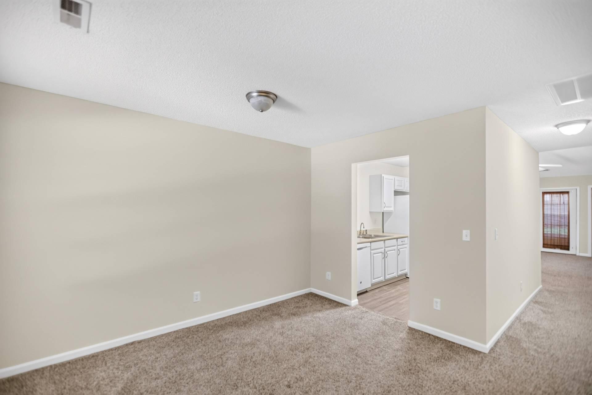 7939 Vermont Road North Charleston, SC 29418 - Photo 7 of 33 296A1052