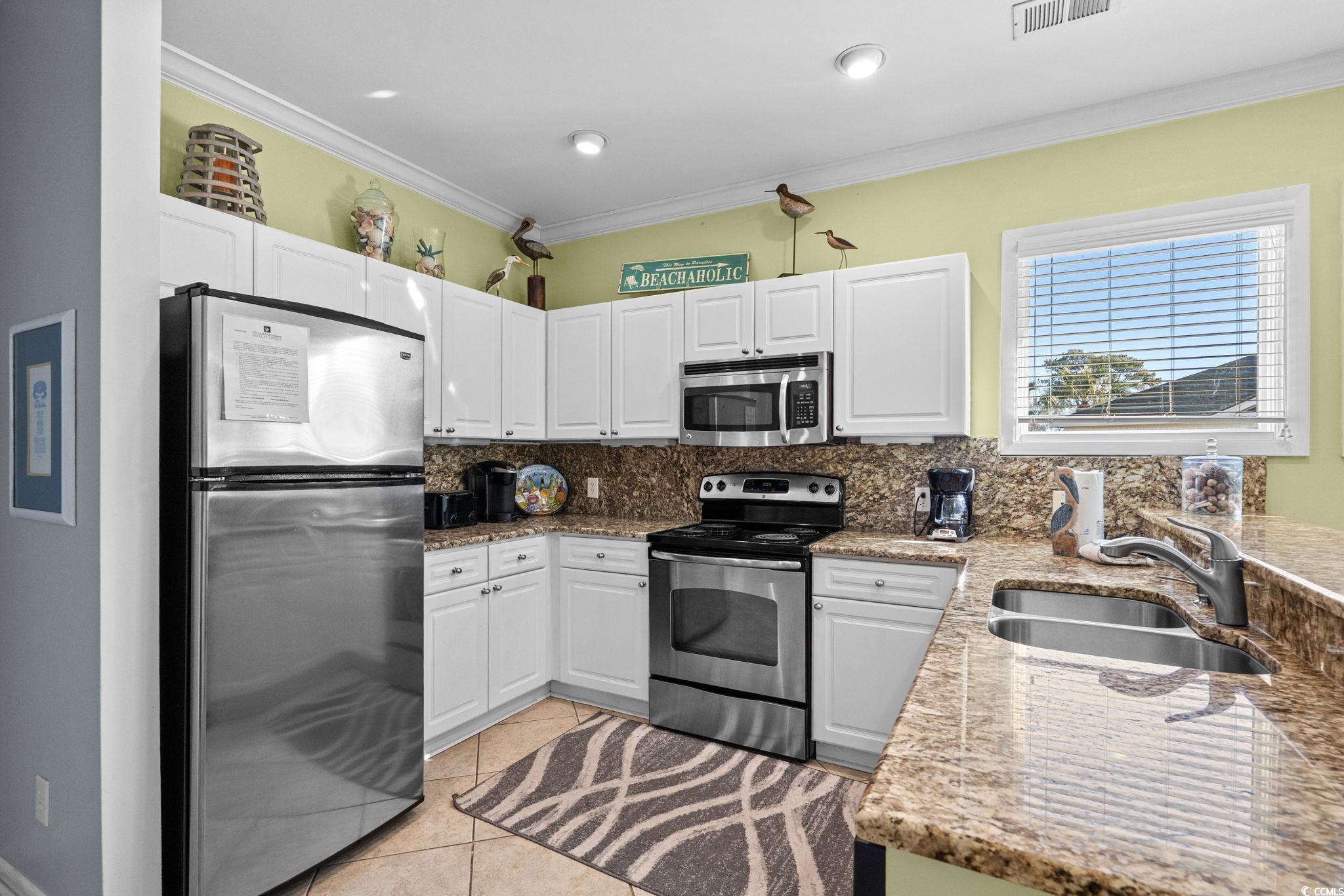 113 Lakeside Drive, Unit A Pawleys Island, SC 29585 - Photo 11 of 40