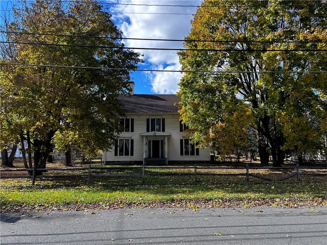 $260,000 | 93 Main Street, Laurens, NY 13796