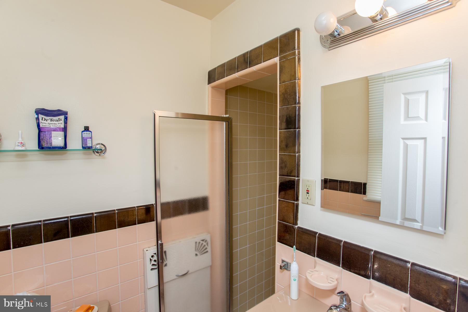 1158 Medway Road Philadelphia, PA 19115 - Photo 25 of 60