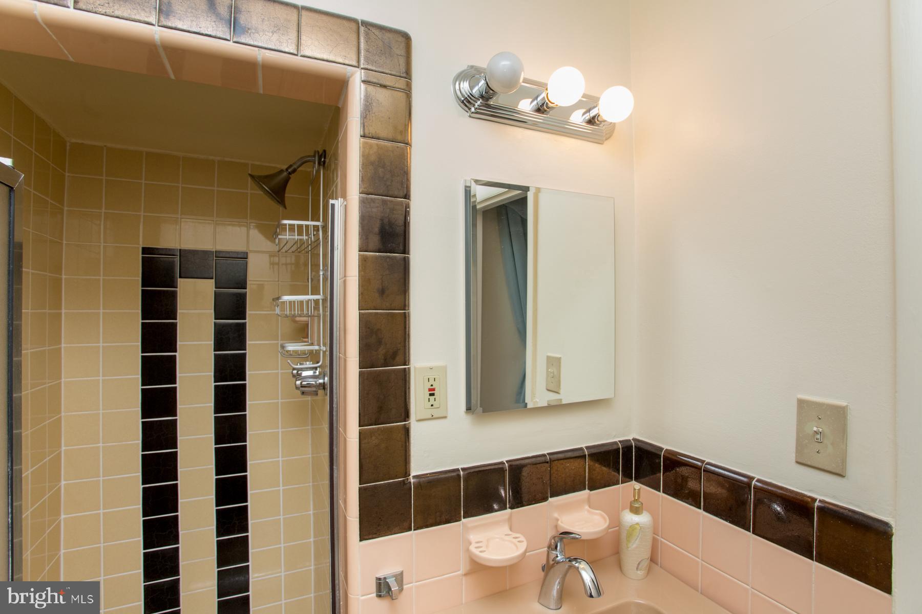 1158 Medway Road Philadelphia, PA 19115 - Photo 26 of 60
