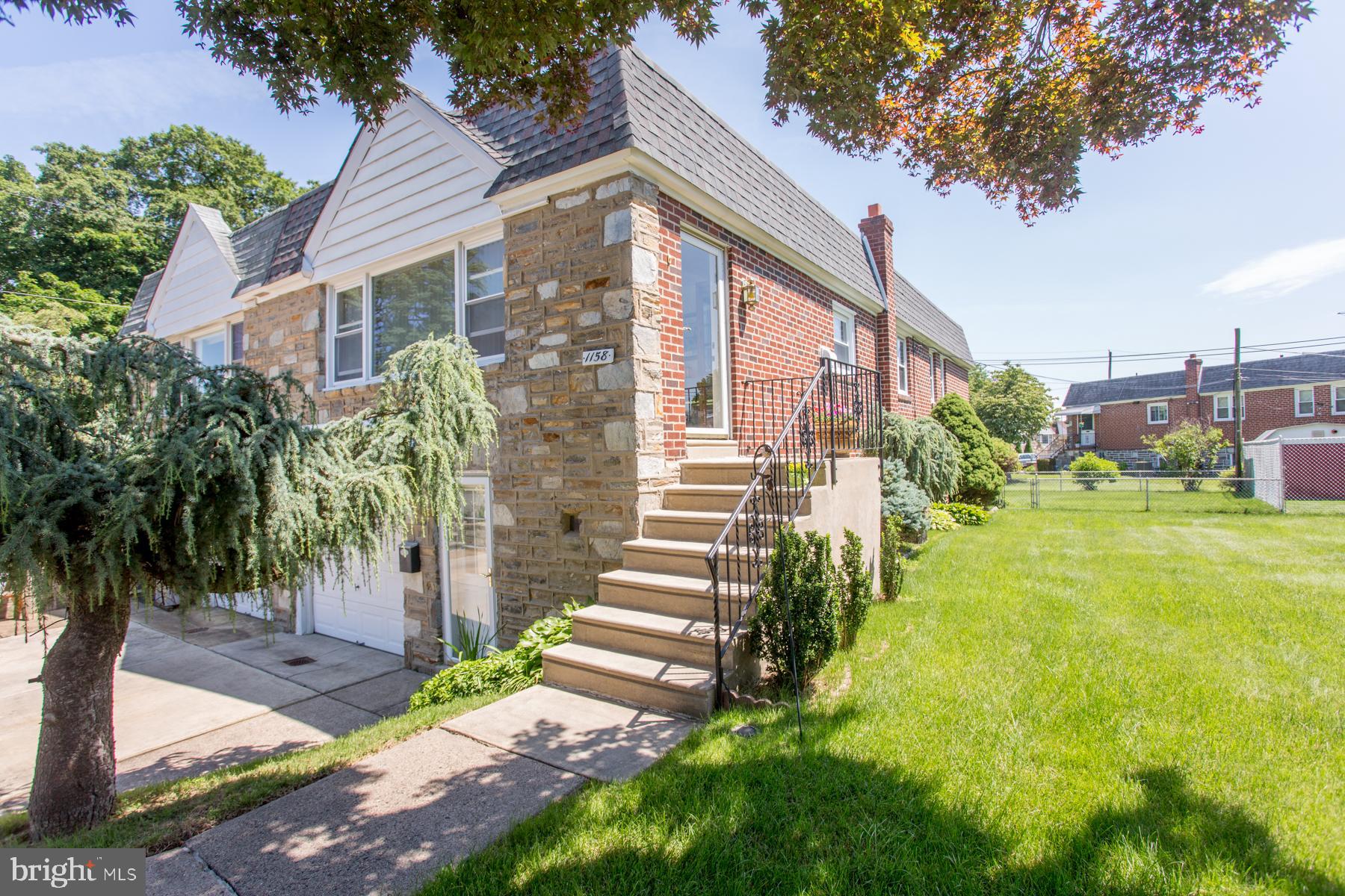 1158 Medway Road Philadelphia, PA 19115 - Photo 6 of 60