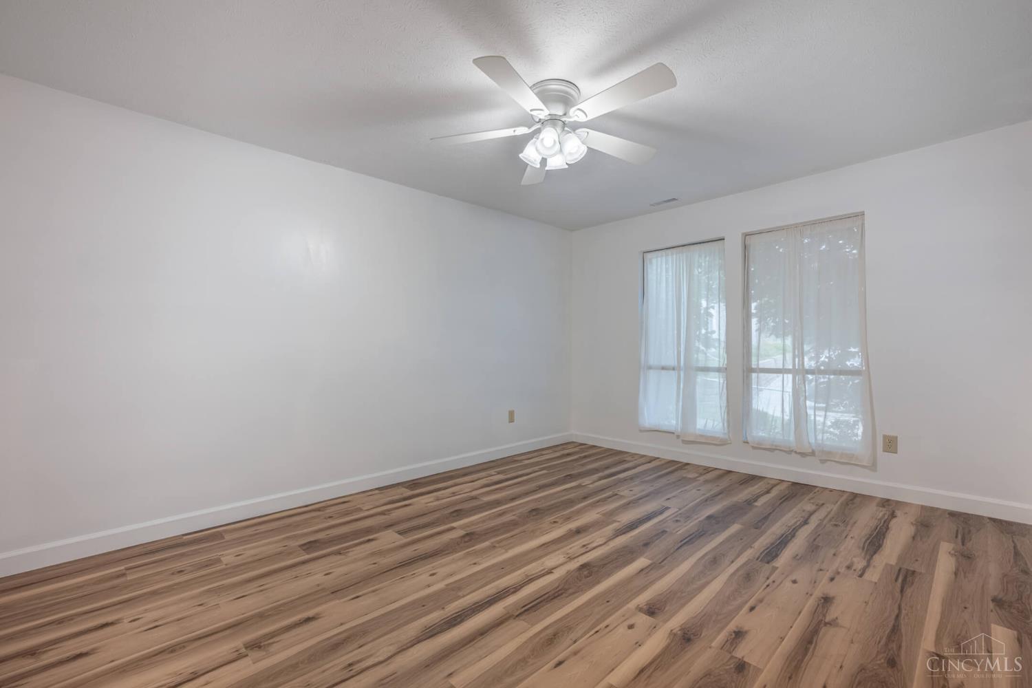 7268 East Galbraith Road, Unit A Cincinnati, OH 45243 - Photo 5 of 39