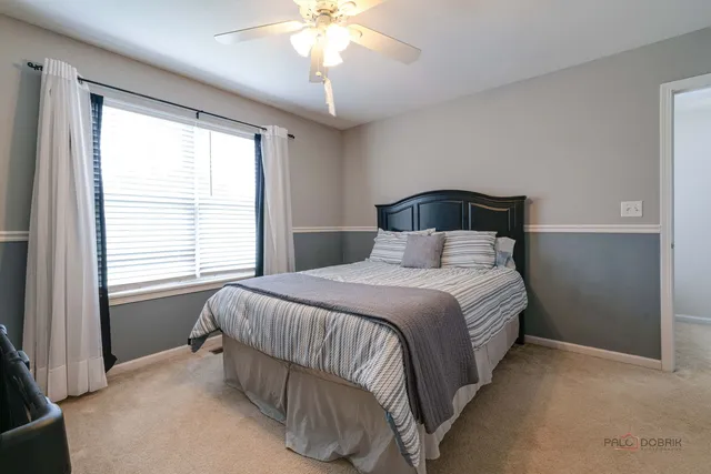 $499,999 | 683 Niagara Drive, Volo, IL 60073