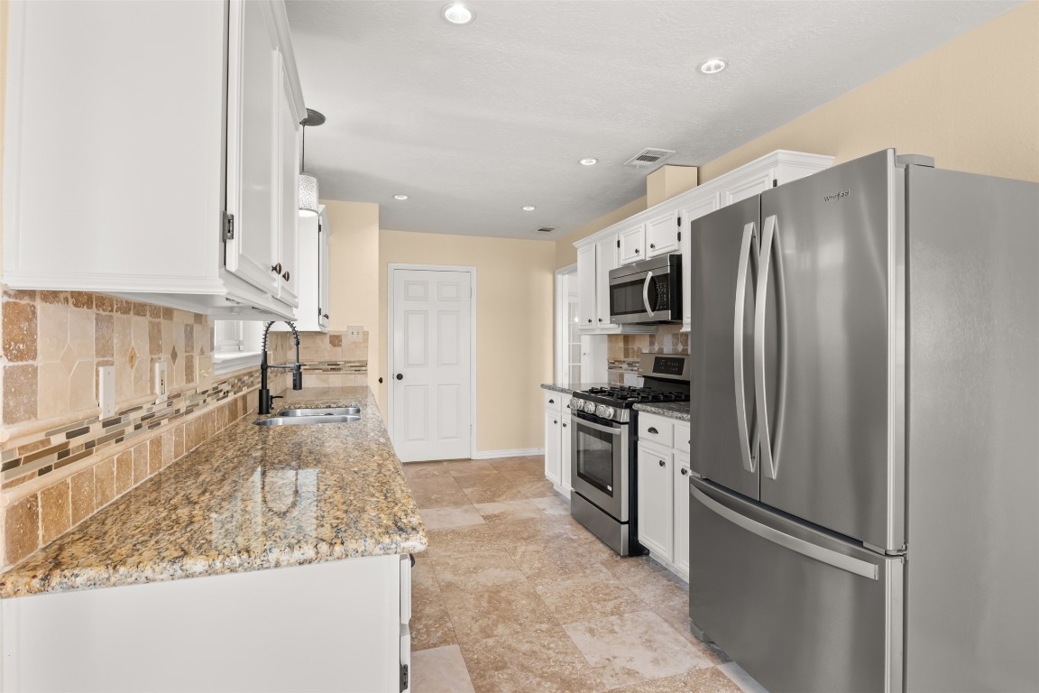 7730 Gable Point Drive Houston, TX 77095 - Photo 6 of 29