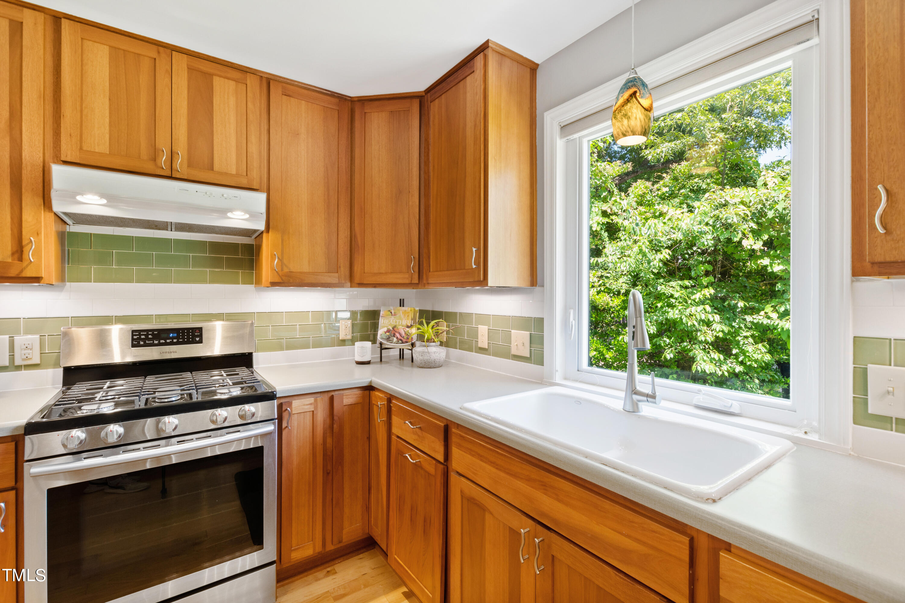 5501 Old Forge Circle Raleigh, NC 27609 - Photo 11 of 34 Kitchen