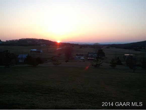 699 Barnhart Road Fort Defiance, VA 24437 - Photo 3 of 26