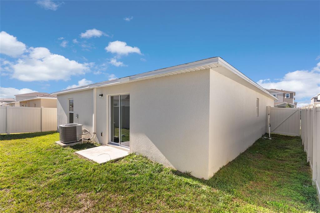 2059 Kentucky Road Sumterville, FL 33585 - Photo 35 of 38