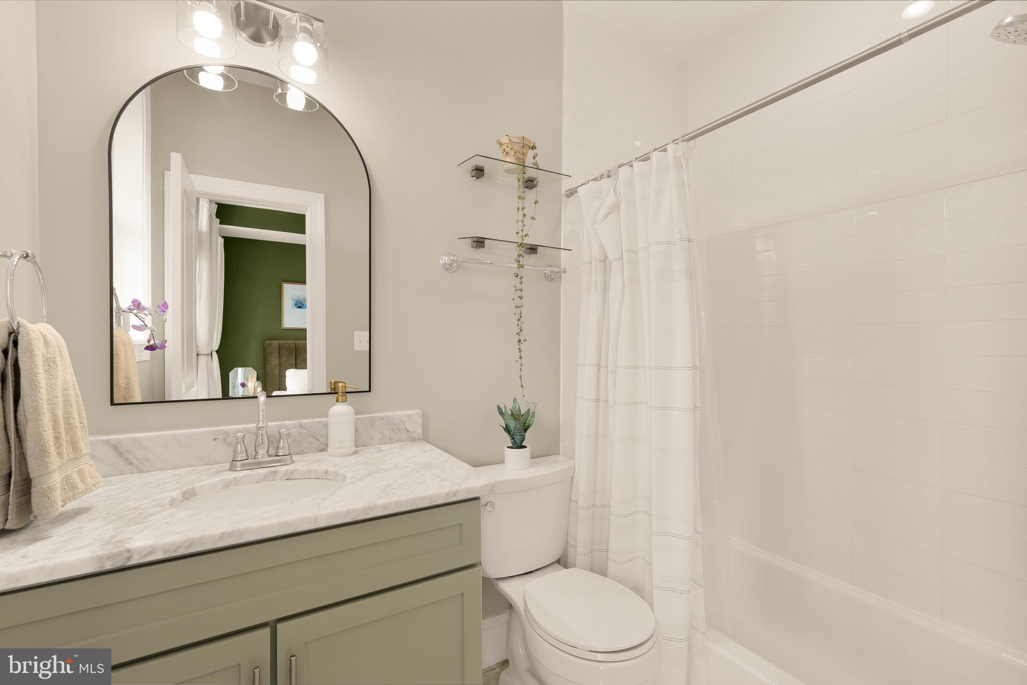 1470 Chapin Street Northwest, Unit 3 Washington, DC 20009 - Photo 31 of 38