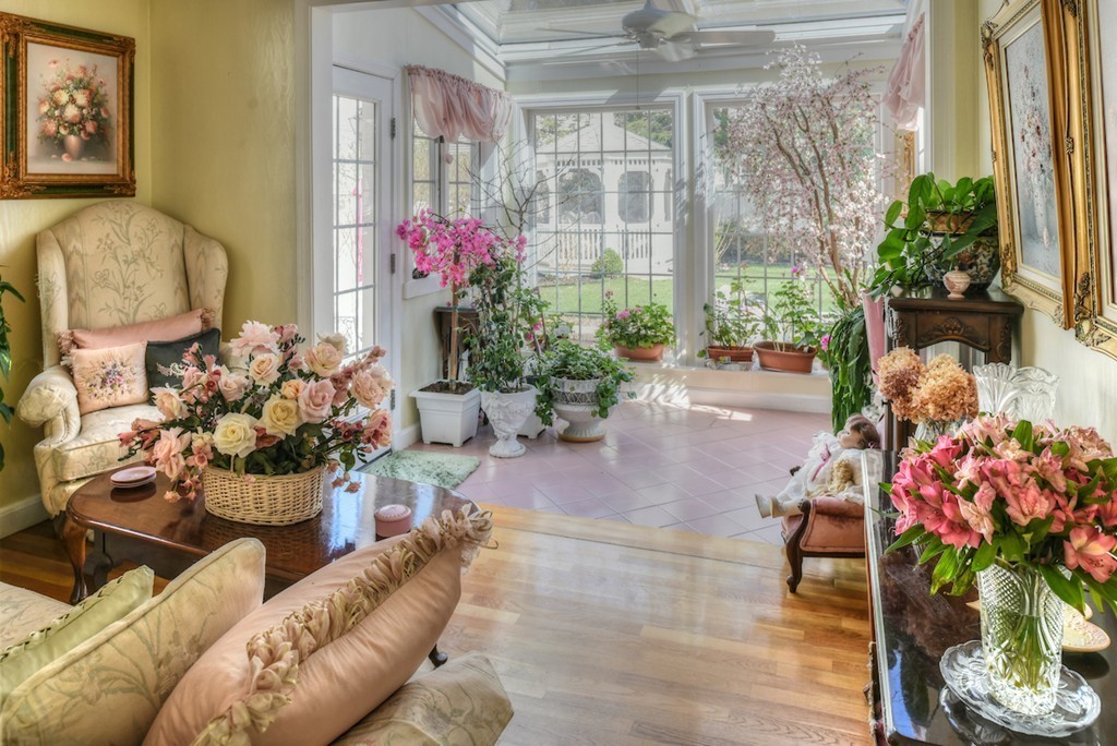 75 Crest Road Lynnfield, MA 01940 - Photo 12 of 26 Gallery Image 12