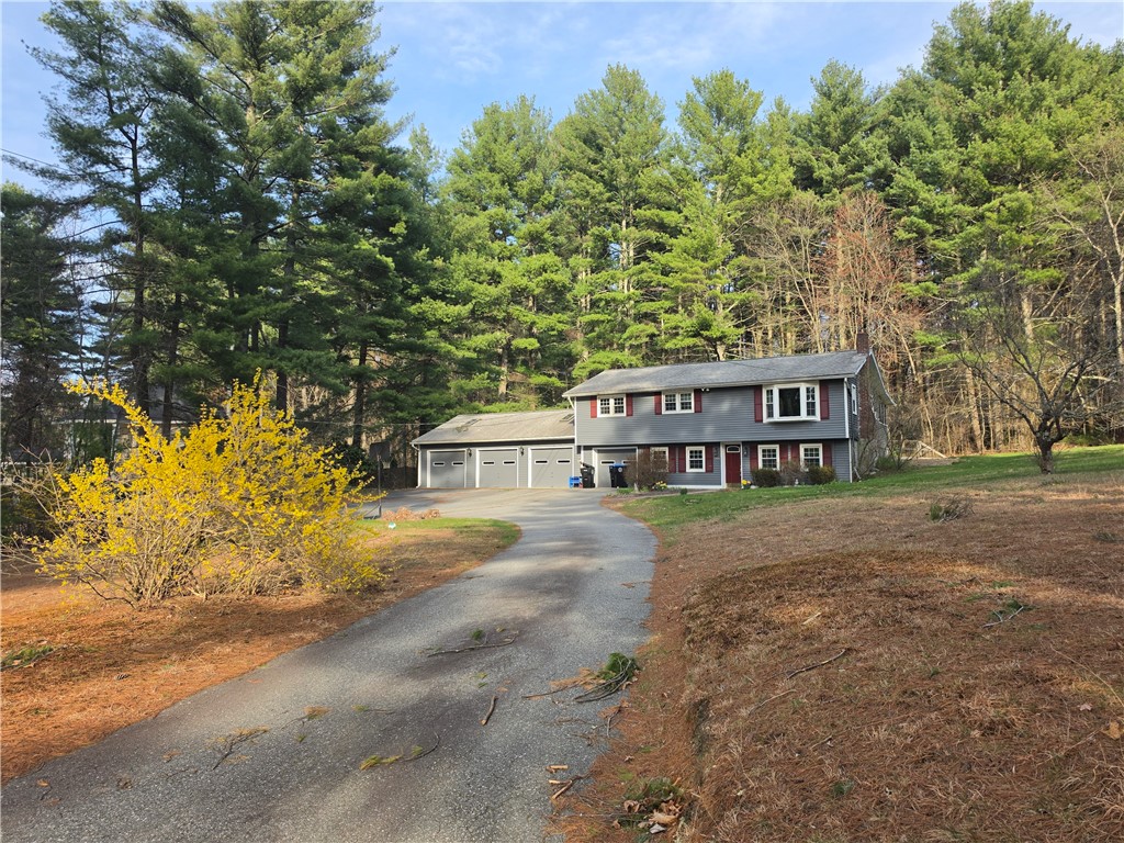 1304 Pound Hill Road North Smithfield, RI 02896 - Photo 3 of 8