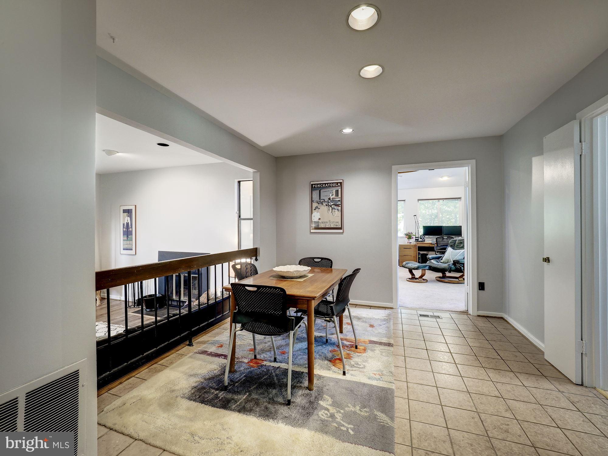 201 Hilltop Road Silver Spring, MD 20910 - Photo 24 of 62