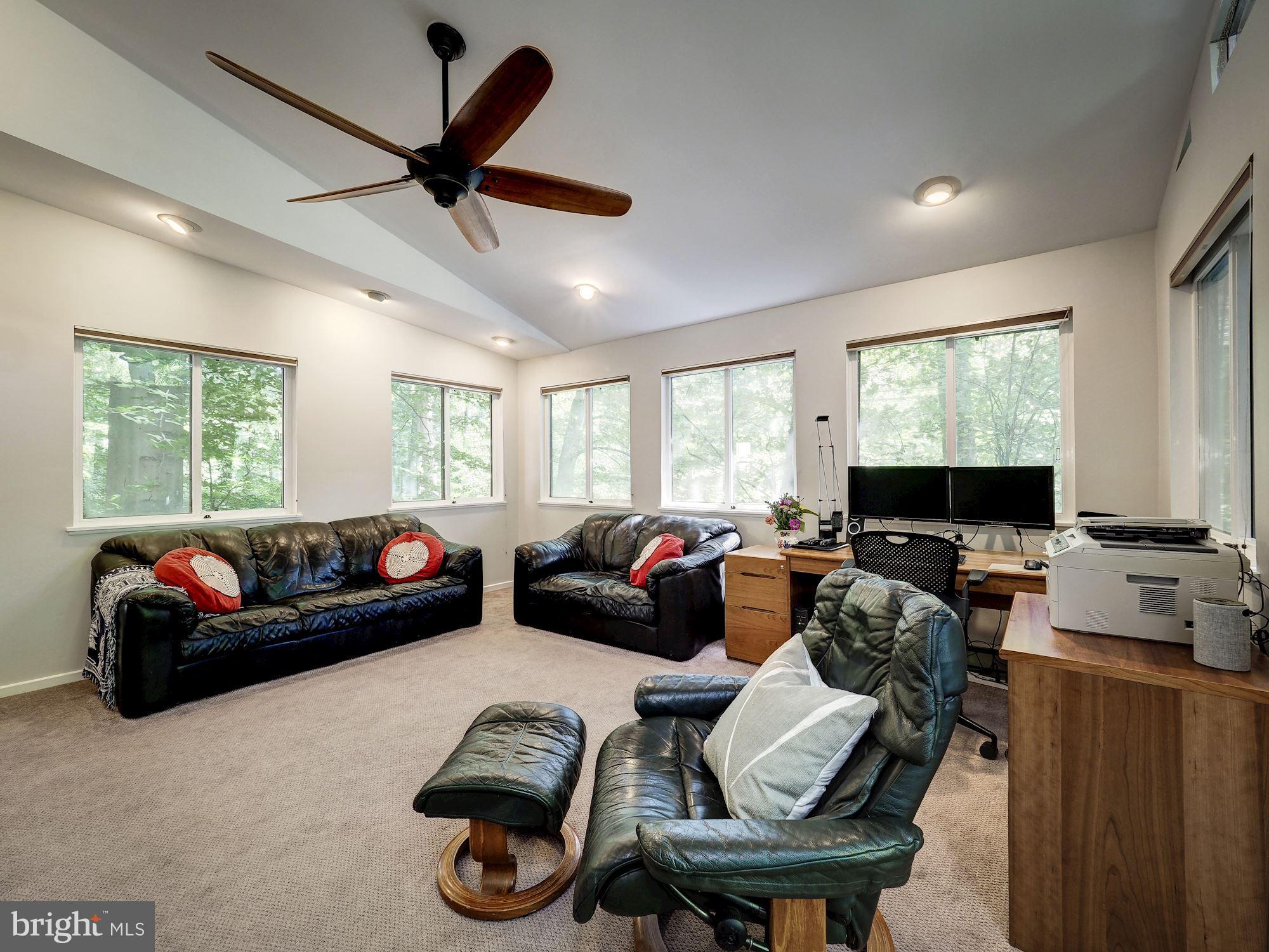 201 Hilltop Road Silver Spring, MD 20910 - Photo 32 of 62