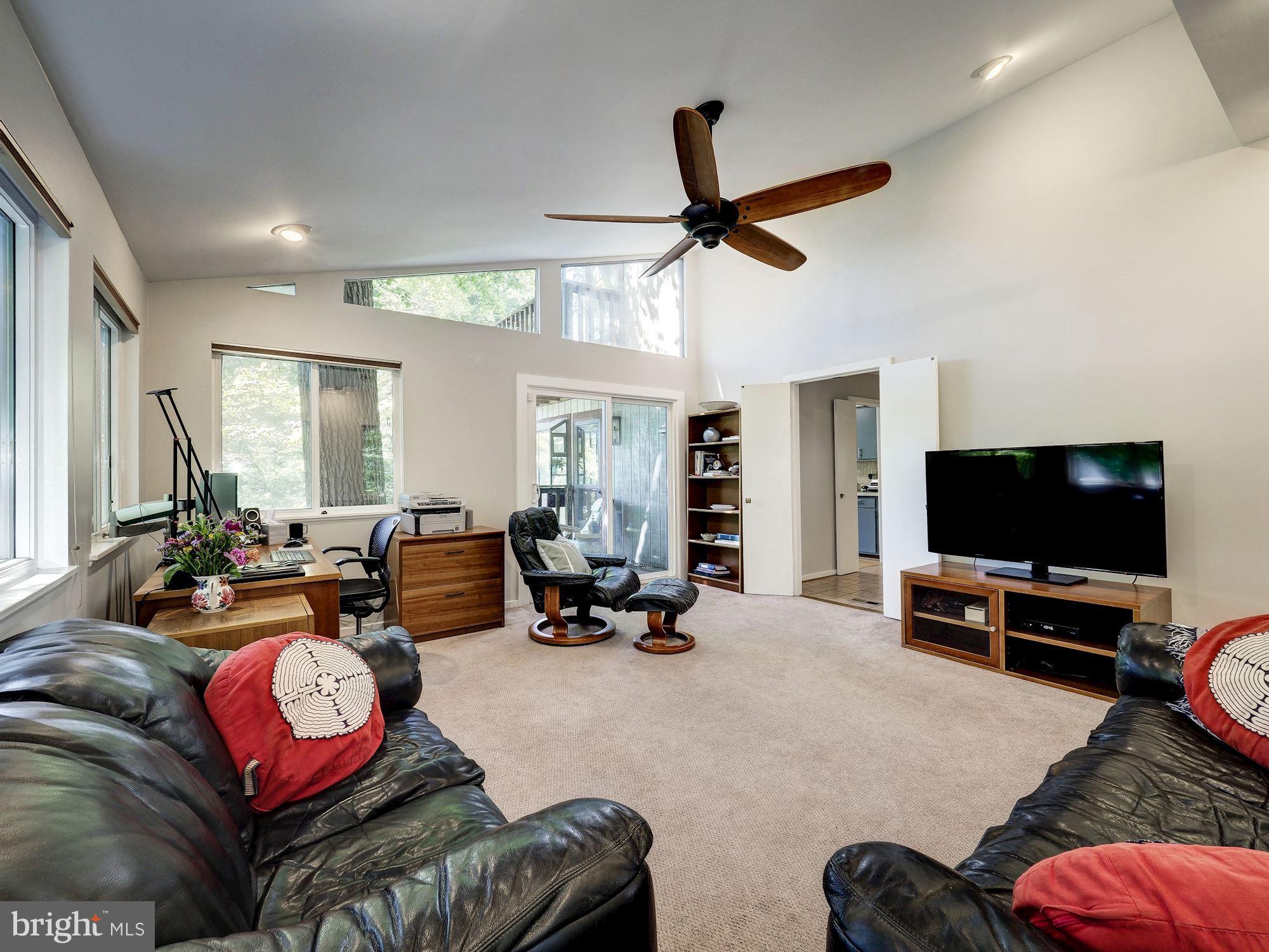 201 Hilltop Road Silver Spring, MD 20910 - Photo 33 of 62