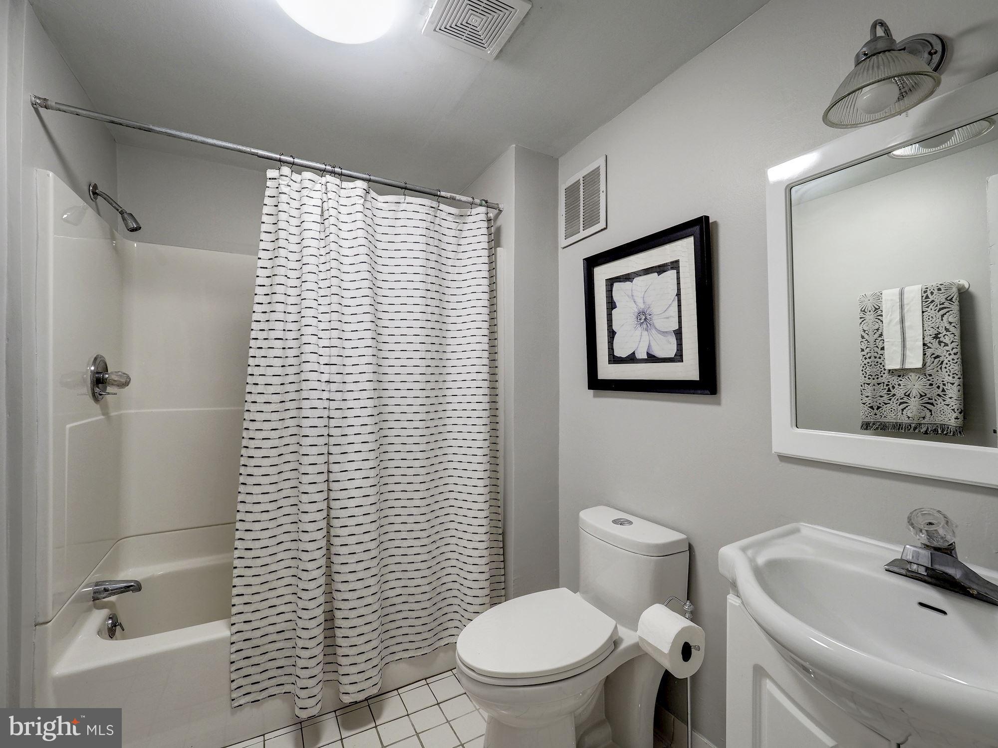 201 Hilltop Road Silver Spring, MD 20910 - Photo 50 of 62