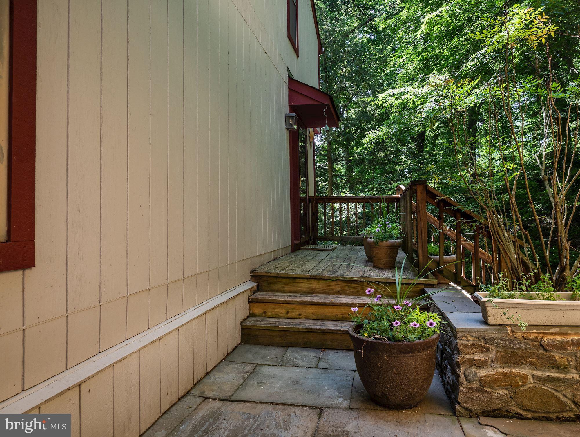 201 Hilltop Road Silver Spring, MD 20910 - Photo 7 of 62