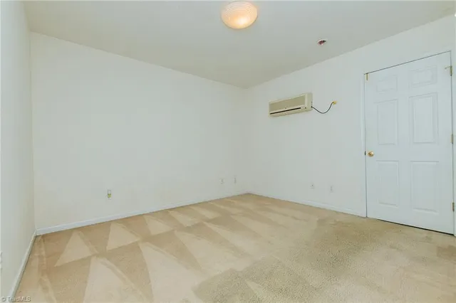 $309,900 | 637 Sunset Ridge Lane, Lexington, NC 27295