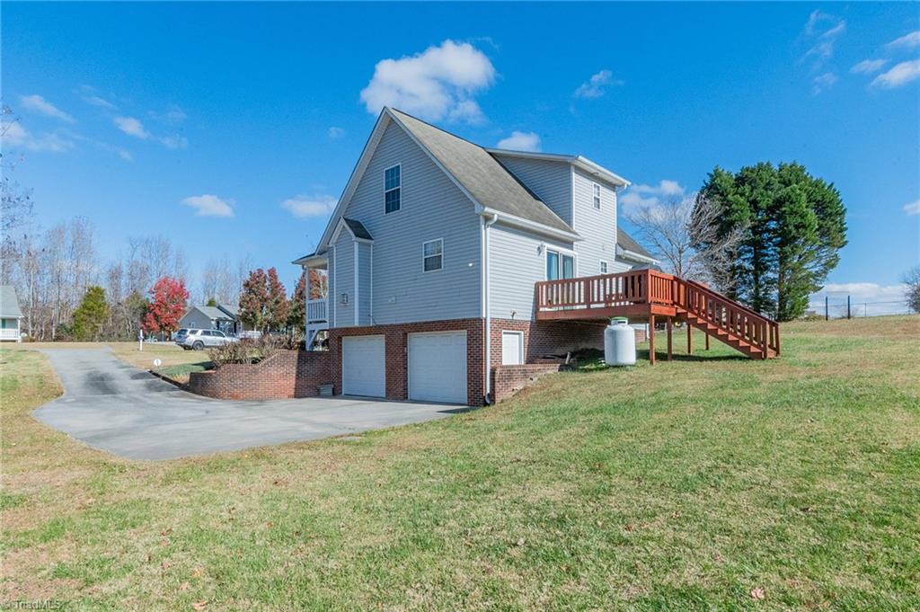 637 Sunset Ridge Lane Lexington, NC 27295 - Photo 36 of 40