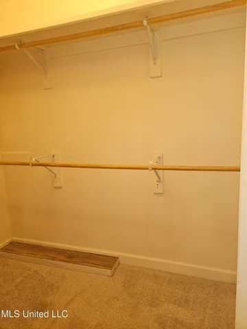 $2,200 | 7726 Falcon Circle West, Ocean Springs, MS 39564