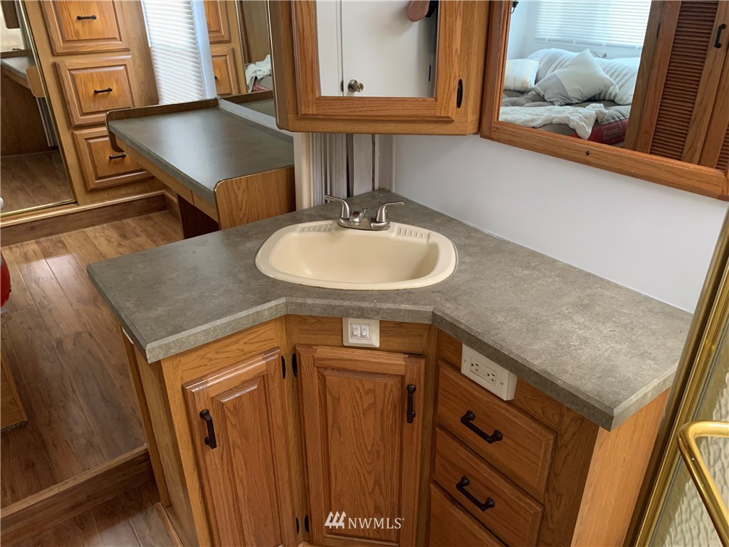 3316 Paradise Bay Road Port Ludlow, WA 98365 - Photo 17 of 23 Gallery Image 17
