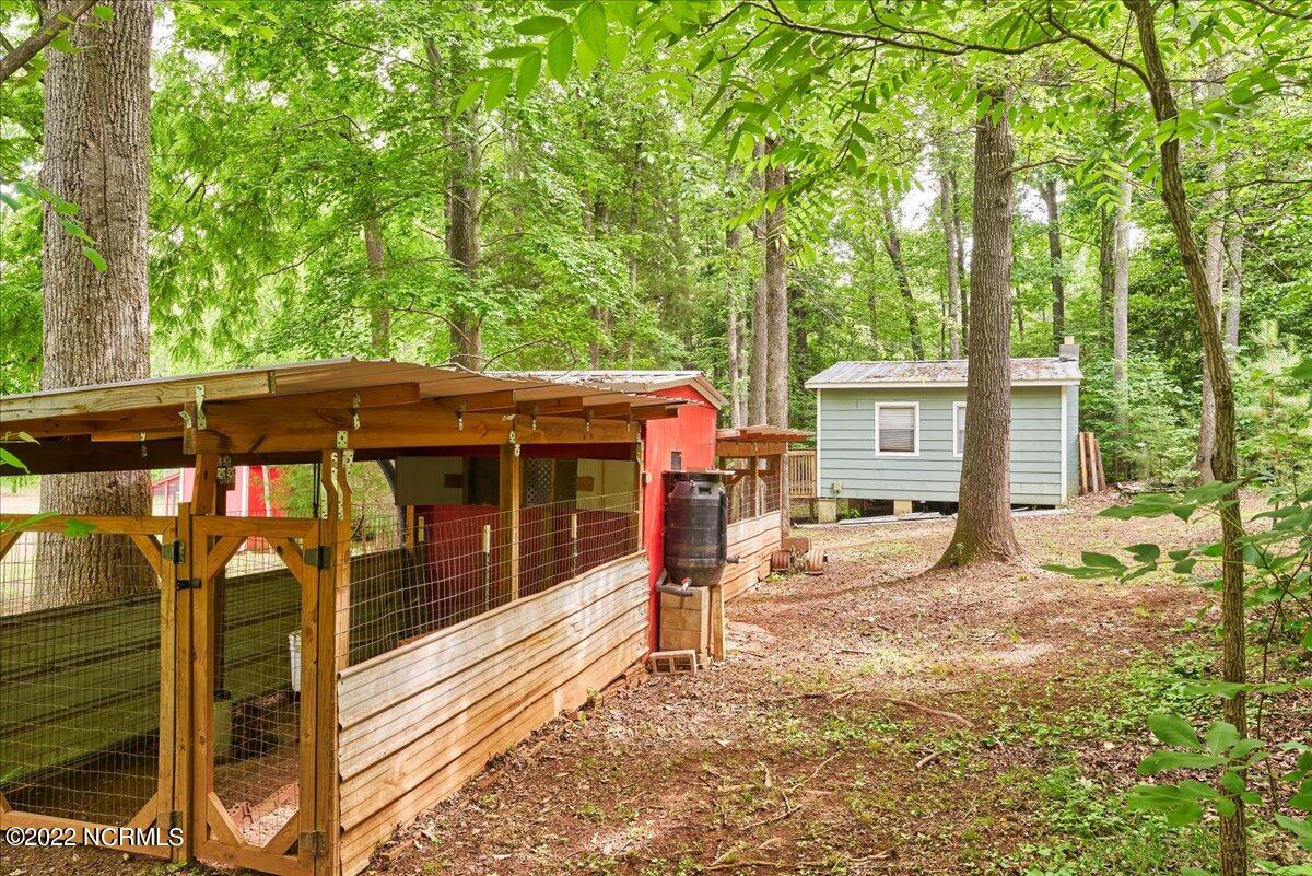 770 Connell Road Carthage, NC 28327 - Photo 37 of 41 Chicken Coop #2