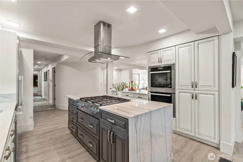 $2,183,888 | 101 99th Avenue Northeast, Unit 101, Bellevue, WA 98004