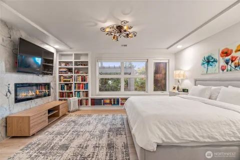 $2,183,888 | 101 99th Avenue Northeast, Unit 101, Bellevue, WA 98004