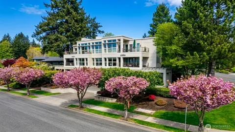 $2,183,888 | 101 99th Avenue Northeast, Unit 101, Bellevue, WA 98004
