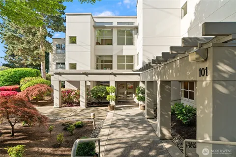 $2,183,888 | 101 99th Avenue Northeast, Unit 101, Bellevue, WA 98004
