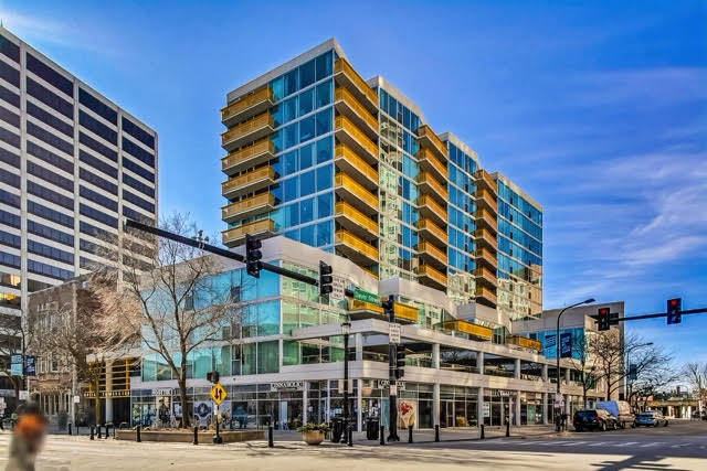 1580 Sherman Avenue, Unit 906 Evanston, IL 60201 - Photo 1 of 35