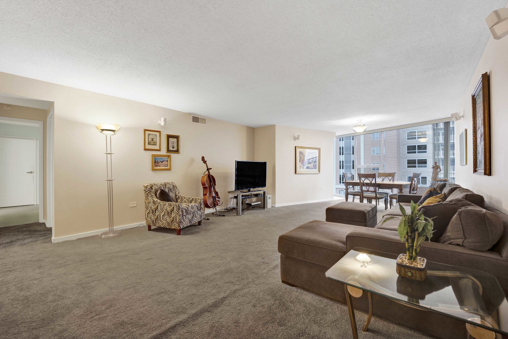 1580 Sherman Avenue, Unit 906 Evanston, IL 60201 - Photo 15 of 35