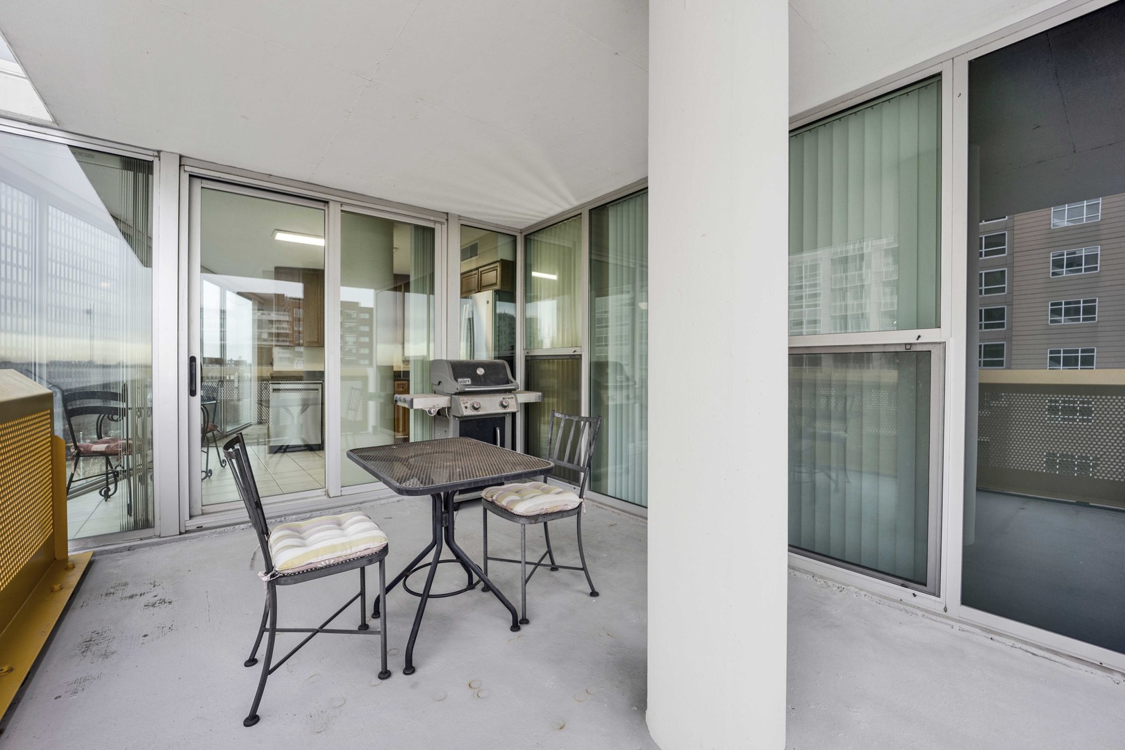 1580 Sherman Avenue, Unit 906 Evanston, IL 60201 - Photo 26 of 35