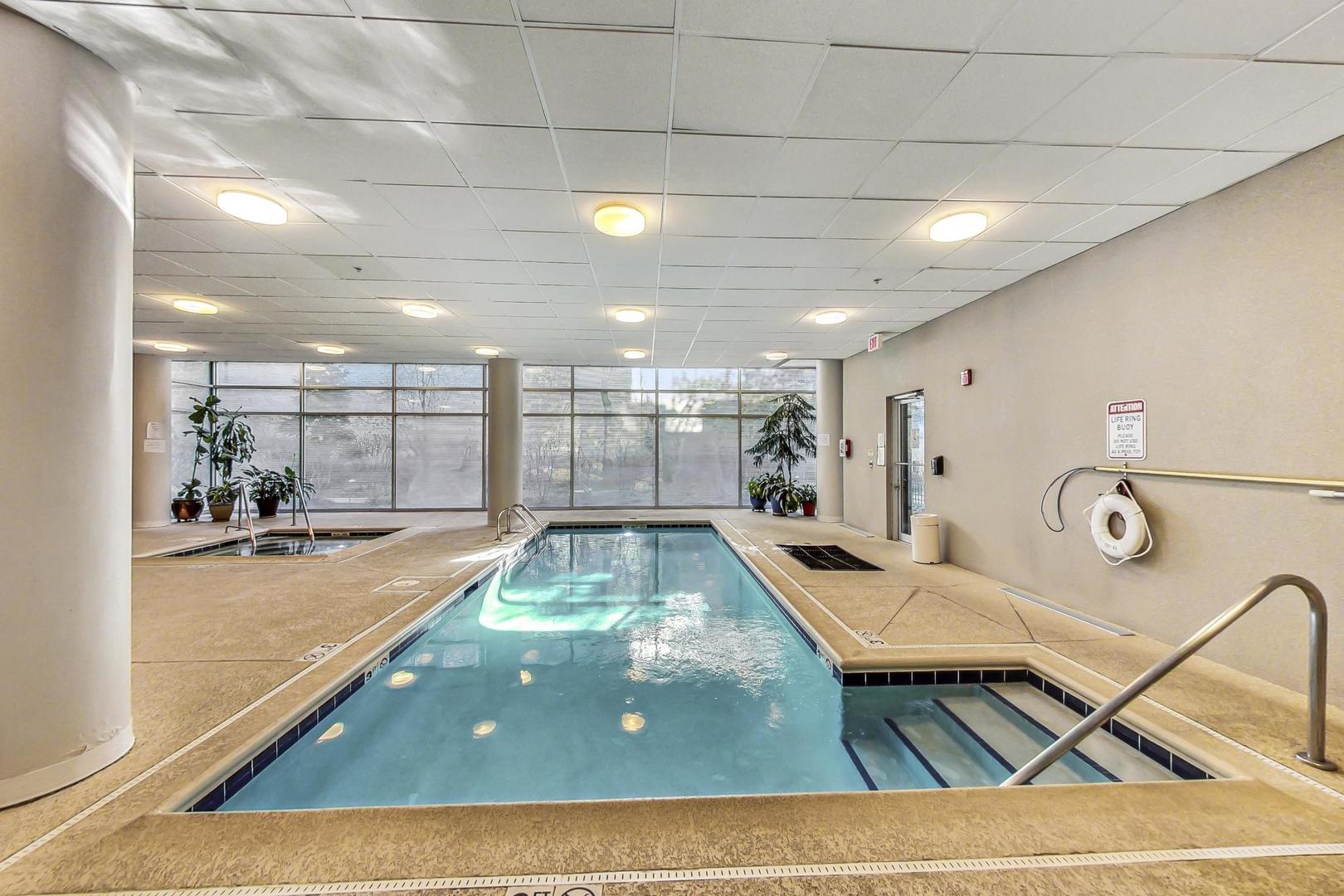 1580 Sherman Avenue, Unit 906 Evanston, IL 60201 - Photo 8 of 35