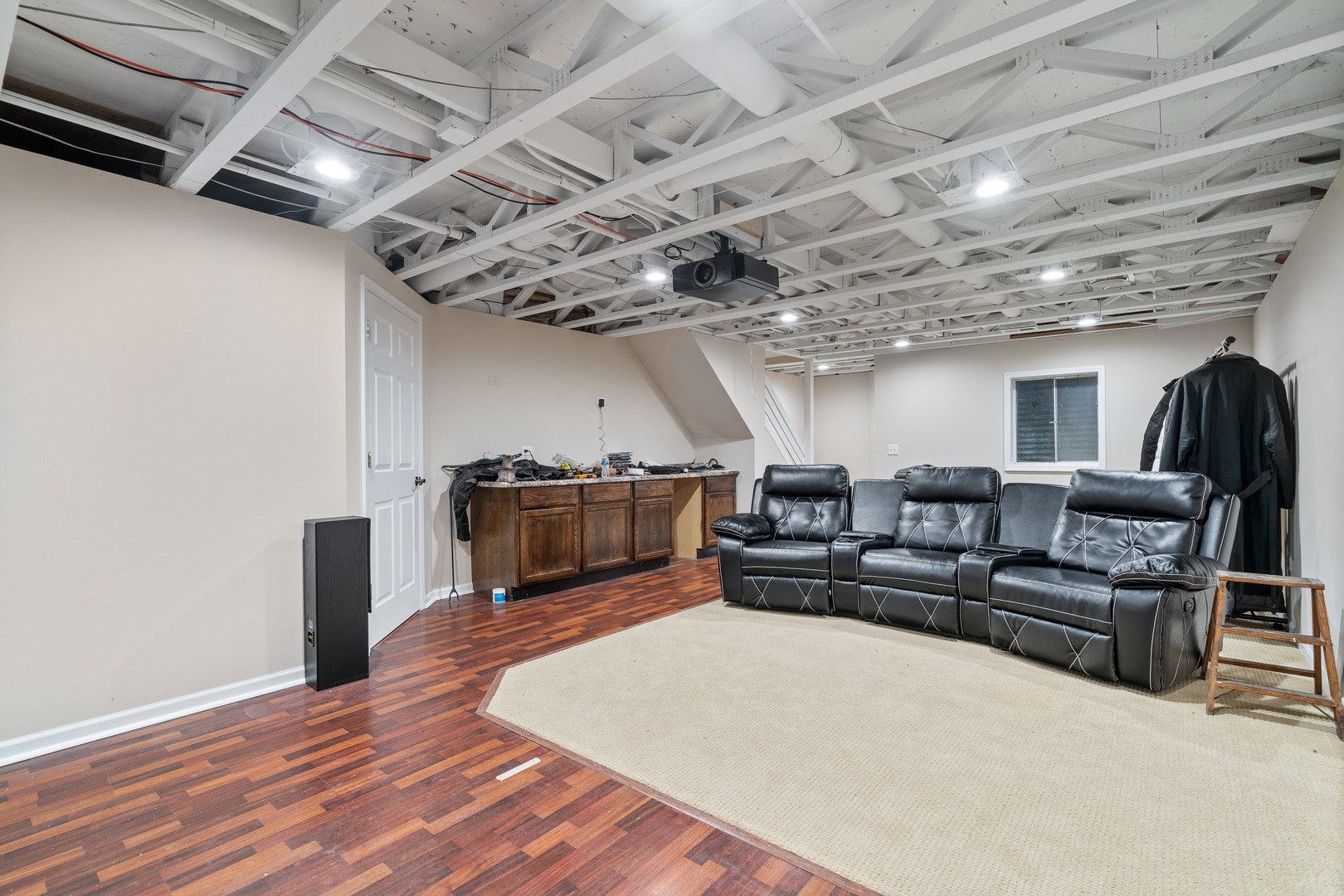 413 Ballard Drive Algonquin, IL 60102 - Photo 18 of 35 a living room with lots of furniture and a chandelier