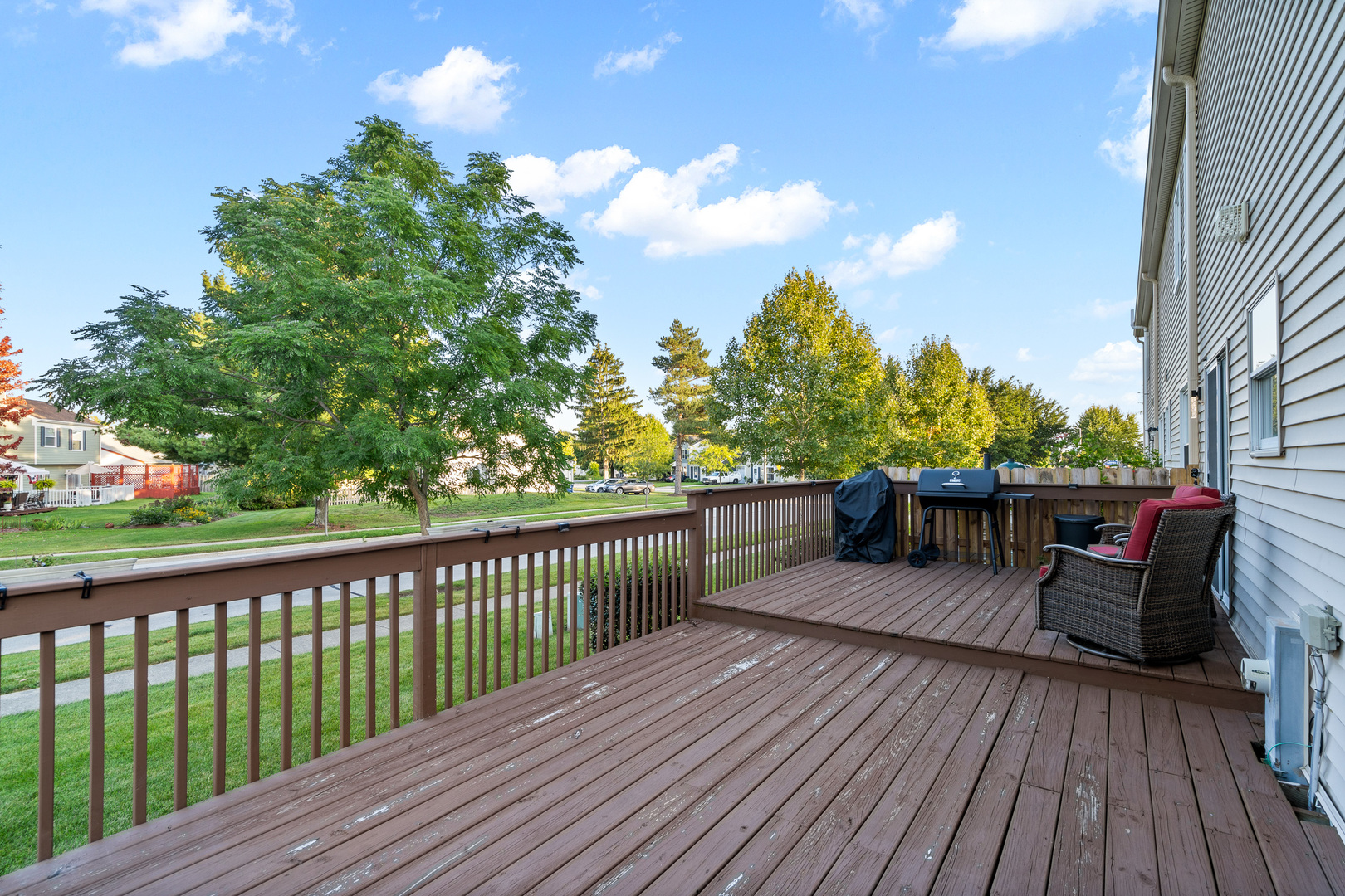 413 Ballard Drive Algonquin, IL 60102 - Photo 10 of 35 a view of deck with patio