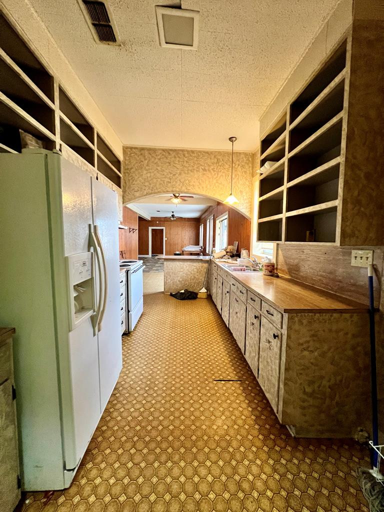811 Minnesota Avenue McComb, MS 39648 - Photo 10 of 20 Photo 10