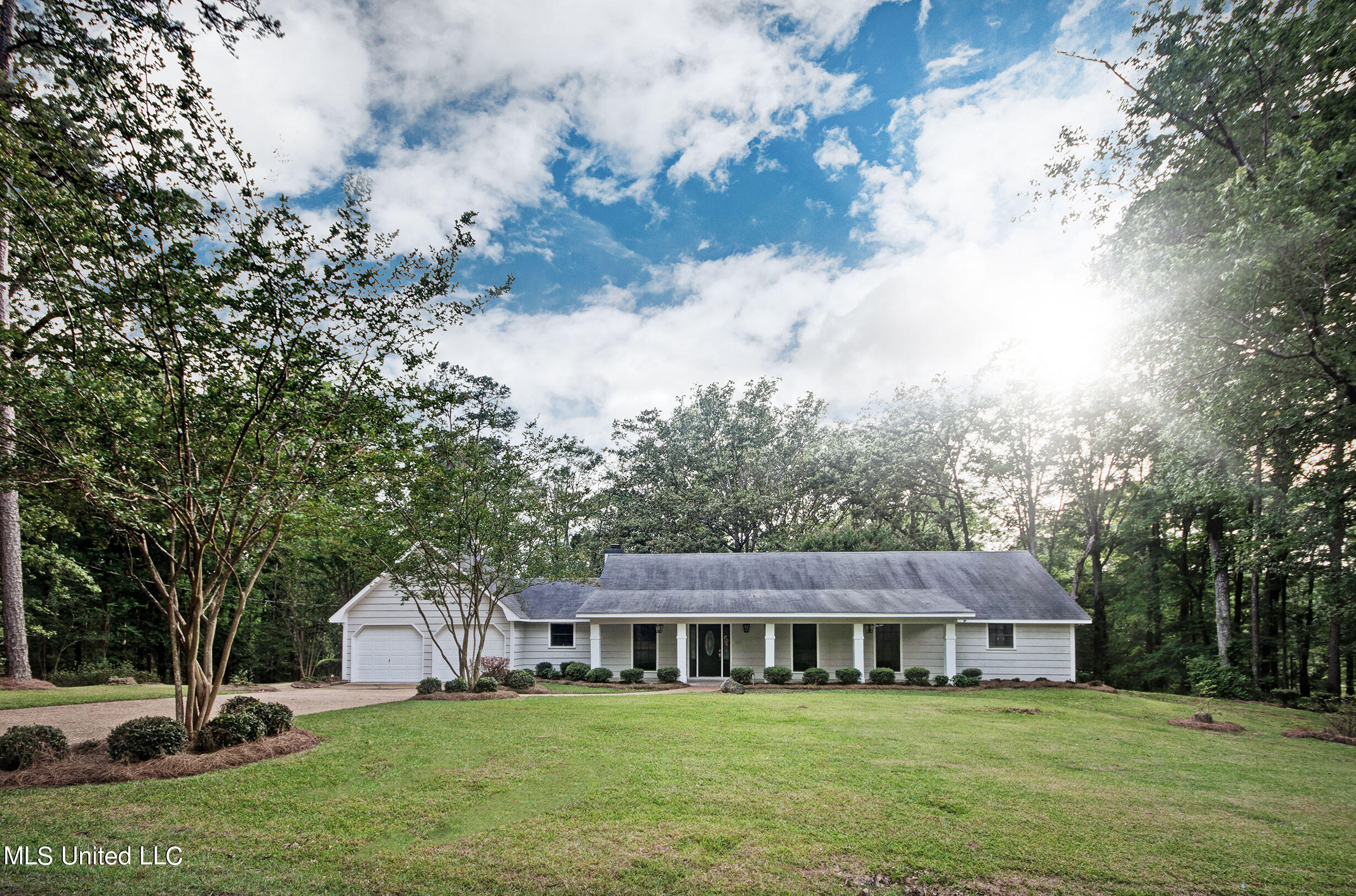 4 Chartres Street Brandon, MS 39047 - Photo 1 of 30 Street View / Front of House