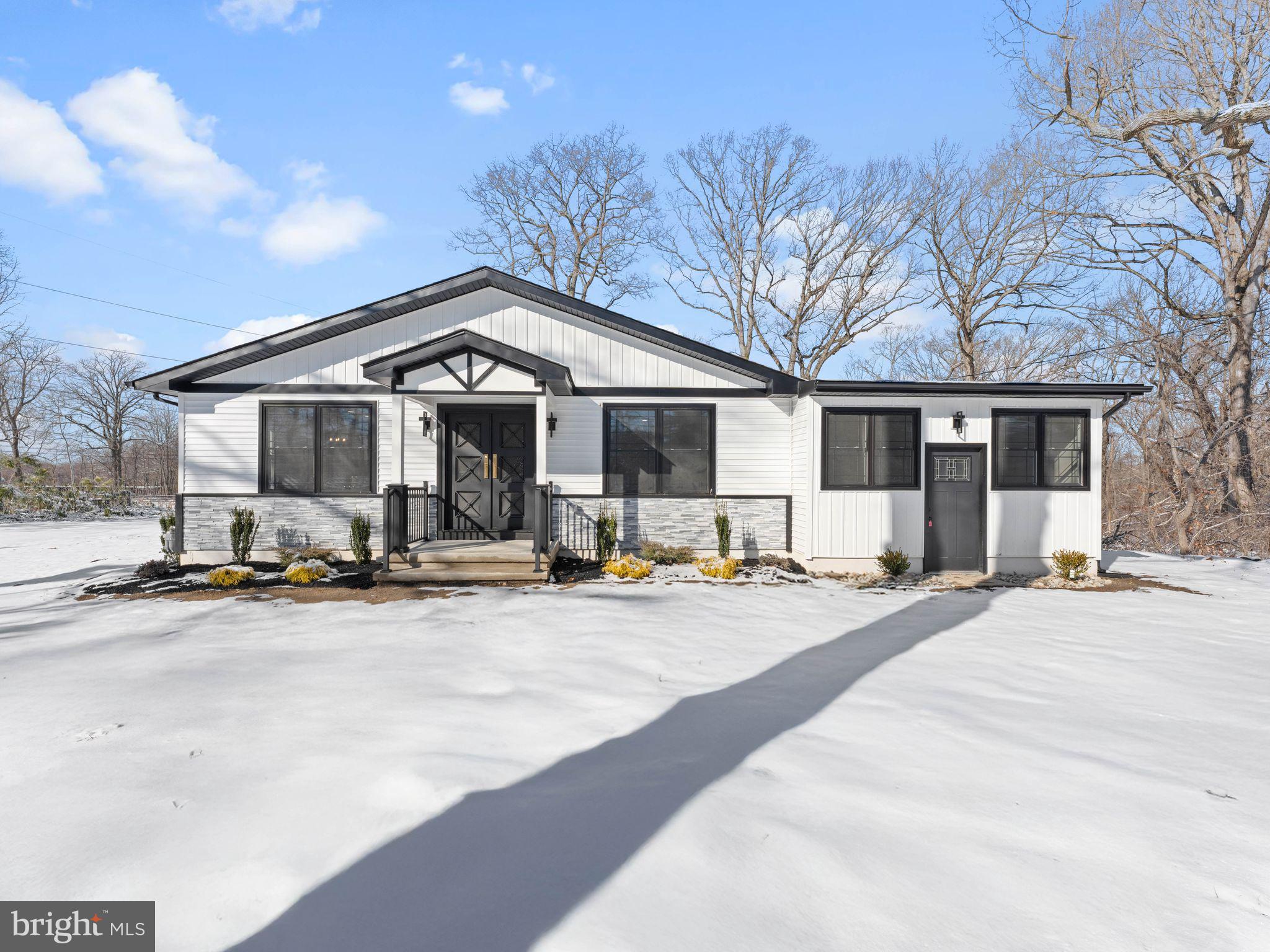 239 Lower Landing Road Blackwood, NJ 08012 - Photo 2 of 65