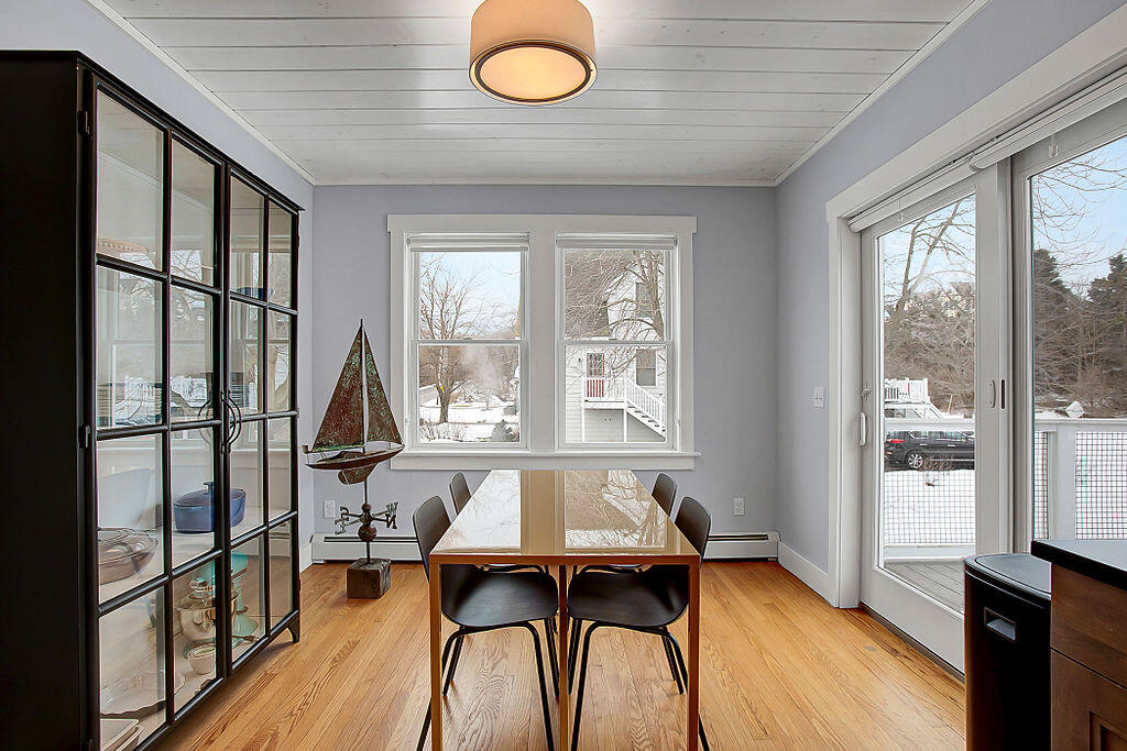 202 Two Lights Road Cape Elizabeth, ME 04107 - Photo 17 of 38 17