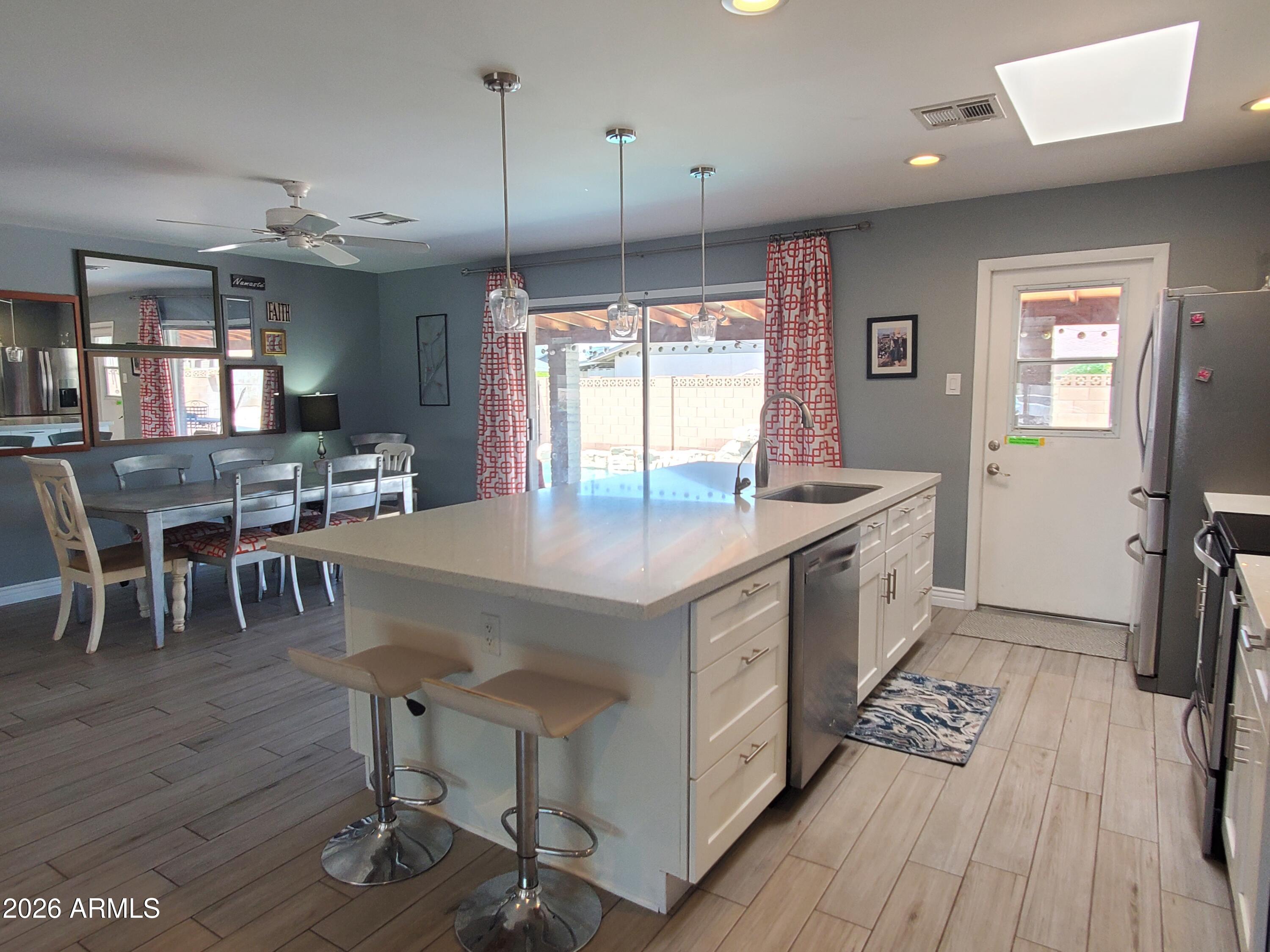 4404 South Rita Lane Tempe, AZ 85282 - Photo 7 of 28 20230512_111525