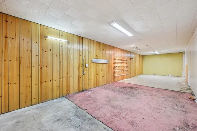 a view of a livingroom with a natural light