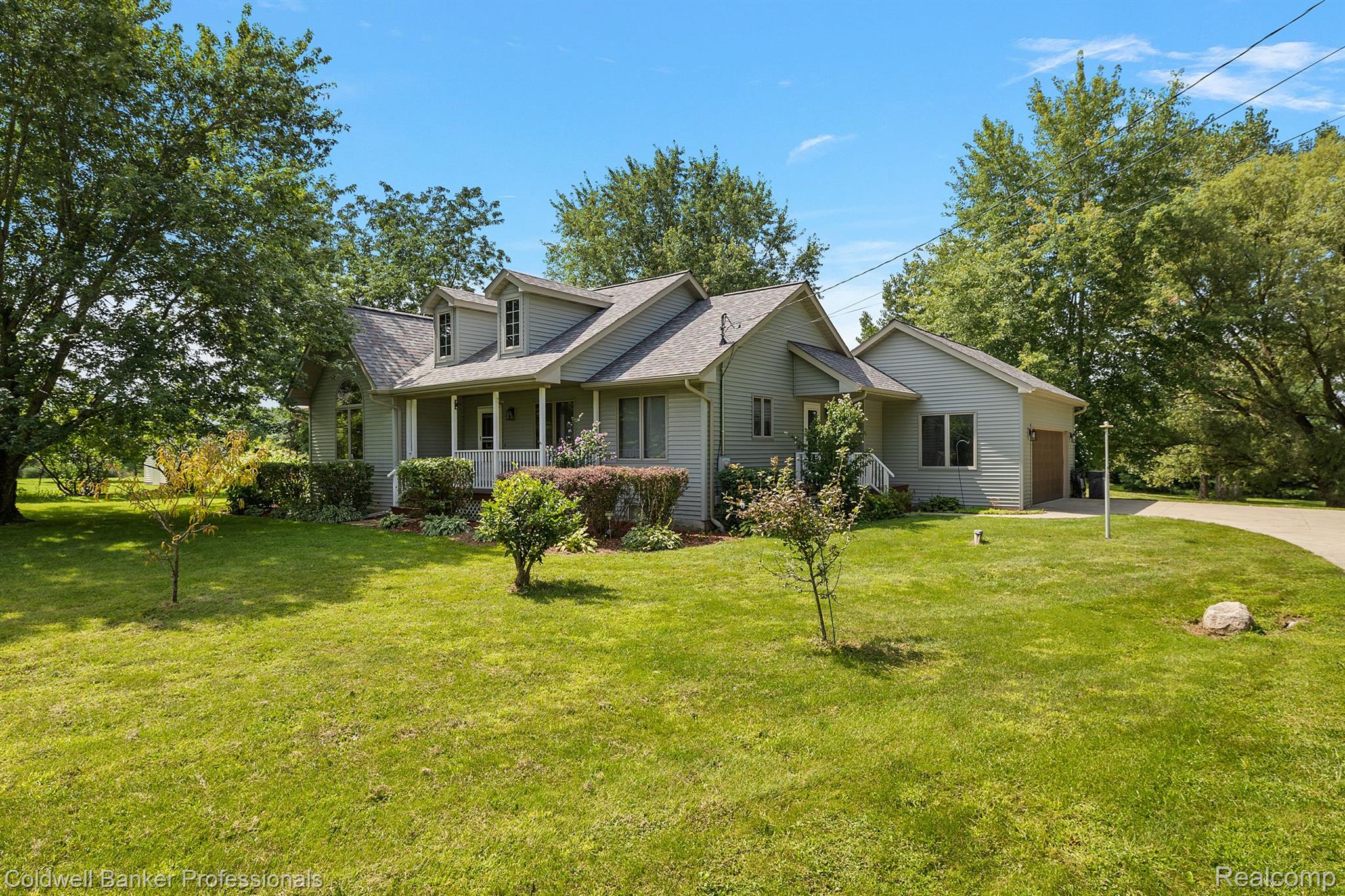 2371 North Henderson Road Davison, MI 48423 - Photo 3 of 30 Gallery Image 3