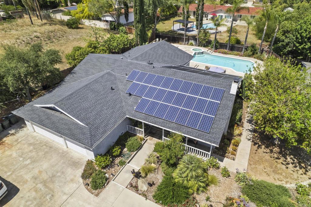 1973 Felicita Road Escondido, CA 92025 - Photo 4 of 55 a picture of outside view