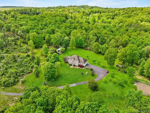 $1,725,000 | 20 Goshen Road, Chester, NY 10918