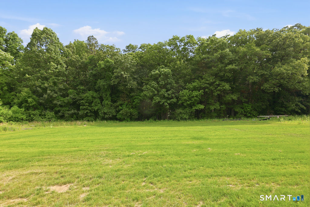 857 Stone Road Windsor, CT 06095 - Photo 5 of 33