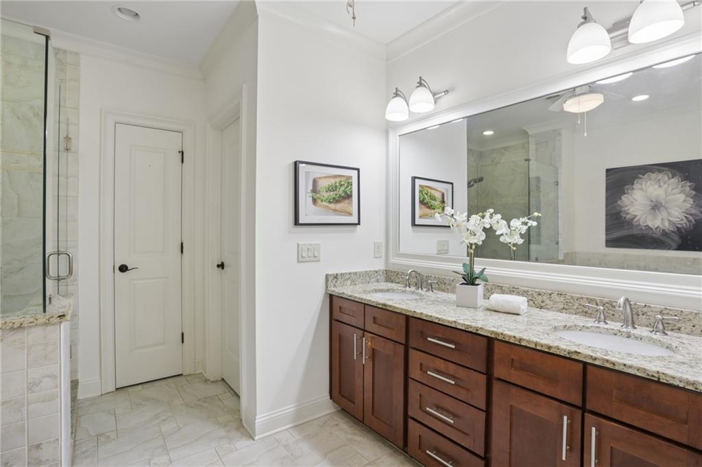 12 Candler Grove Drive Decatur, GA 30030 - Photo 17 of 30 Gallery Image 17